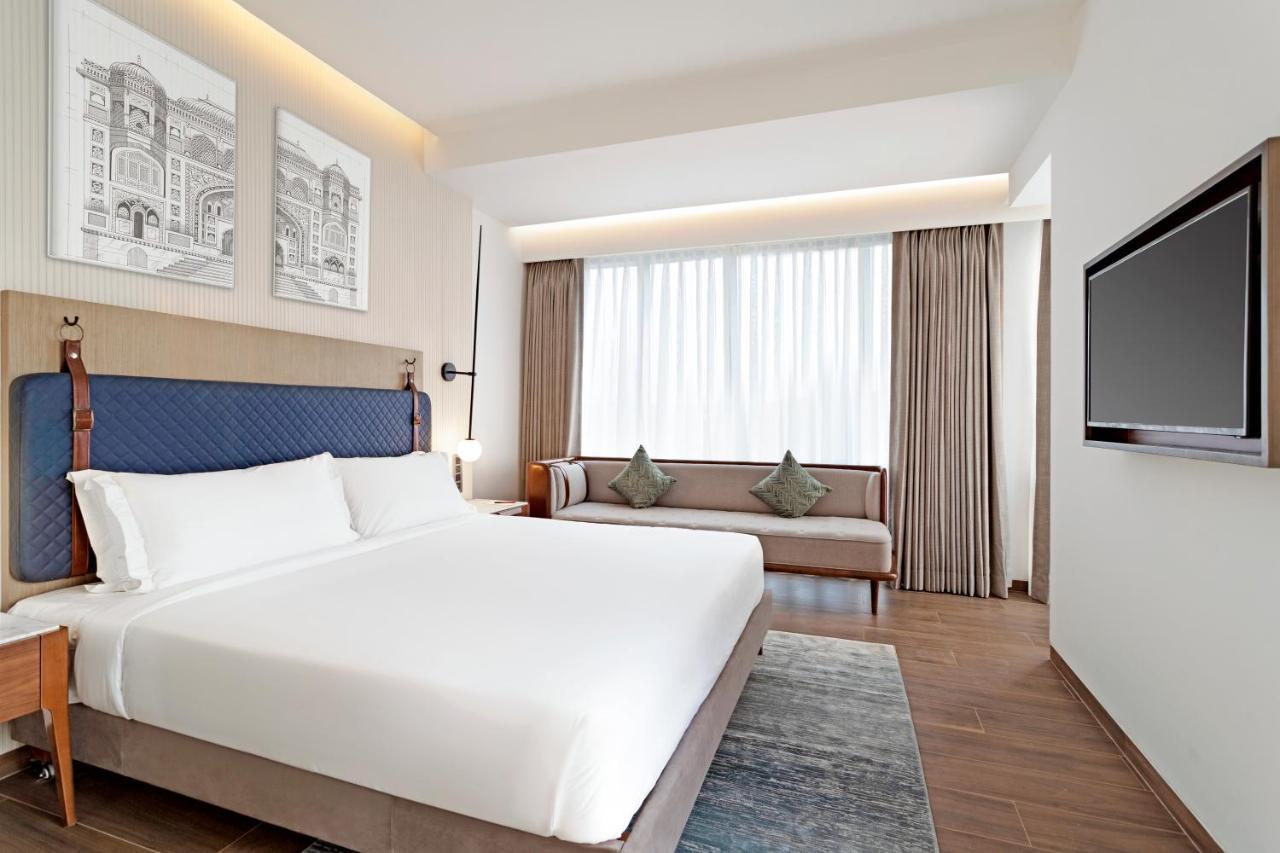 The Crescent 4*